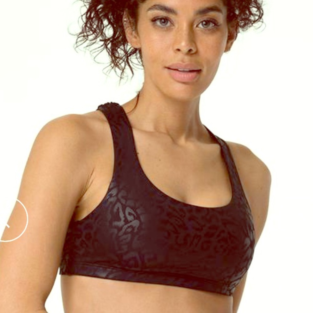 NWT Onzie Mudra Bra in Foil leopard SM